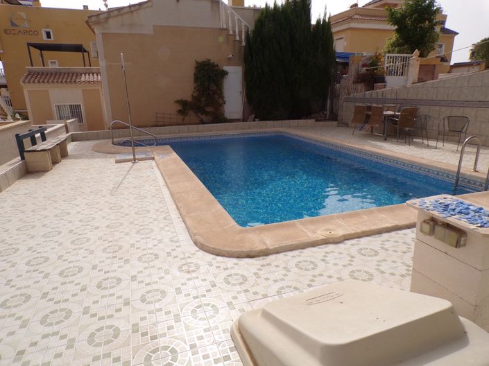 Image No.4-2 Bed Villa for sale