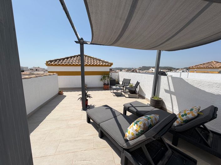 Image No.6-2 Bed Apartment for sale