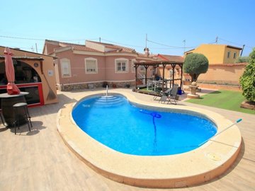 villa-in-benijofar-1-large
