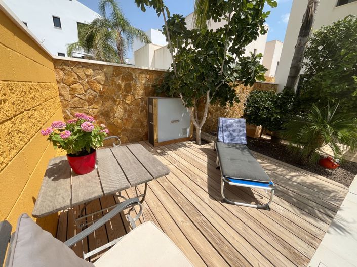 Image No.21-2 Bed Villa for sale