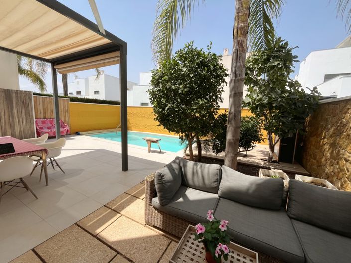 Image No.22-2 Bed Villa for sale