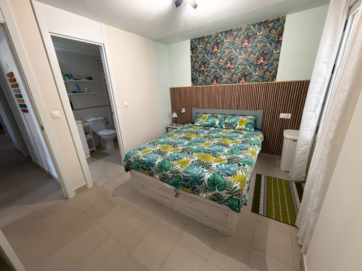 Image No.17-3 Bed Apartment for sale