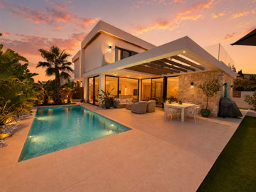 villa-in-cabo-roig-1-large