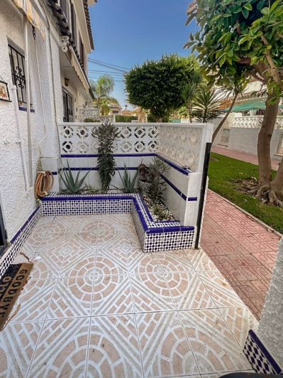 Image No.15-3 Bed Townhouse for sale