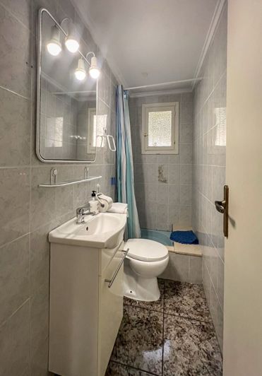 Image No.19-3 Bed Townhouse for sale
