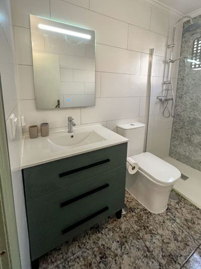 Image No.24-3 Bed Townhouse for sale