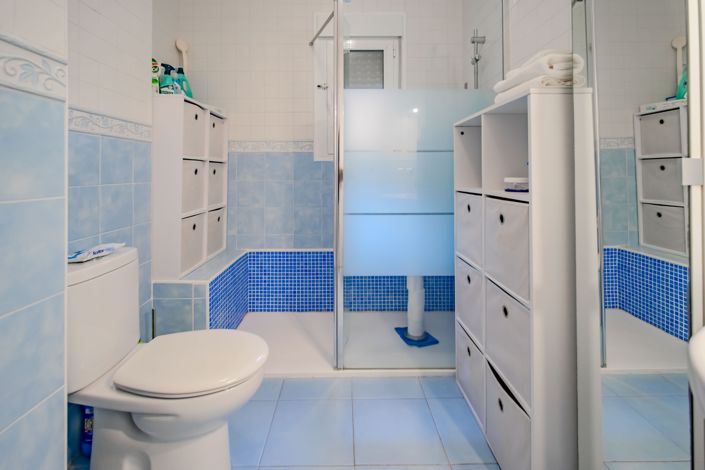 Image No.20-2 Bed Apartment for sale