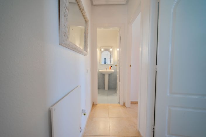 Image No.23-2 Bed Apartment for sale