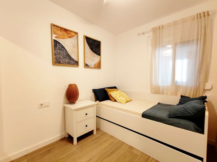 Image No.22-3 Bed Townhouse for sale