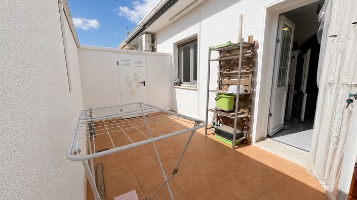 Image No.17-2 Bed Bungalow for sale
