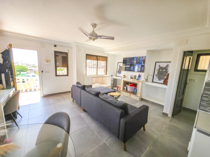 Image No.3-2 Bed Villa for sale