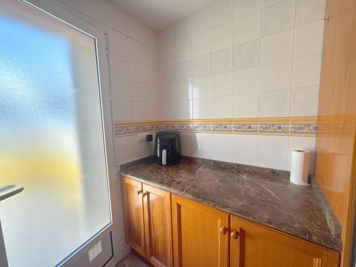Image No.15-3 Bed Townhouse for sale