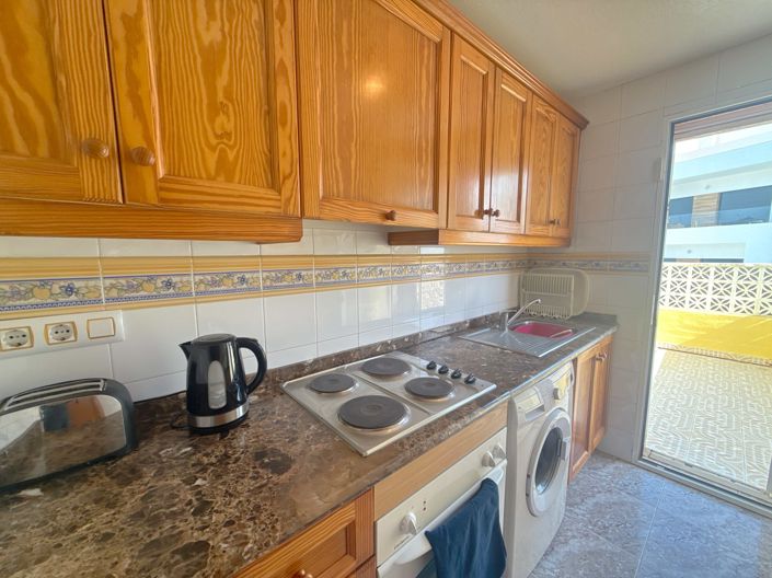 Image No.26-3 Bed Townhouse for sale