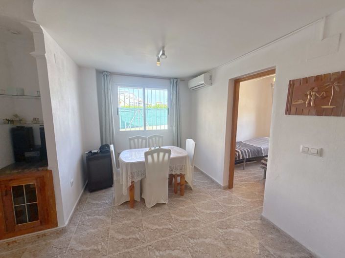 Image No.5-3 Bed Townhouse for sale