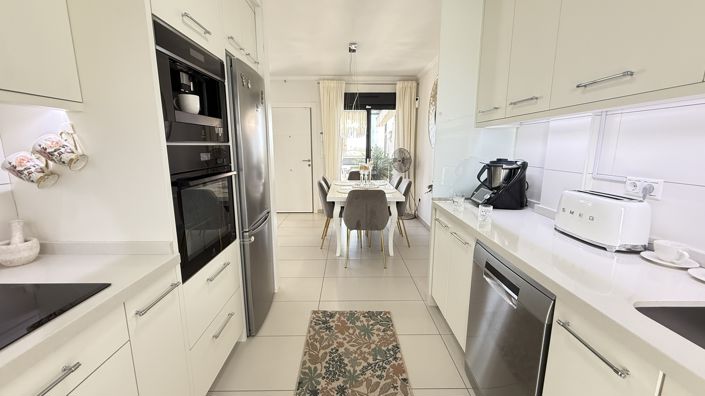 Image No.10-3 Bed Townhouse for sale