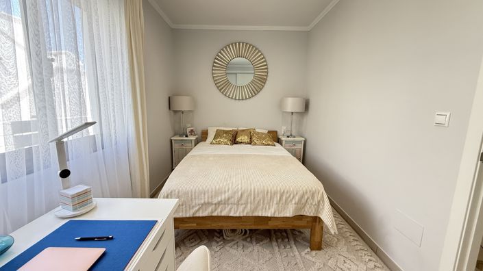 Image No.26-3 Bed Townhouse for sale