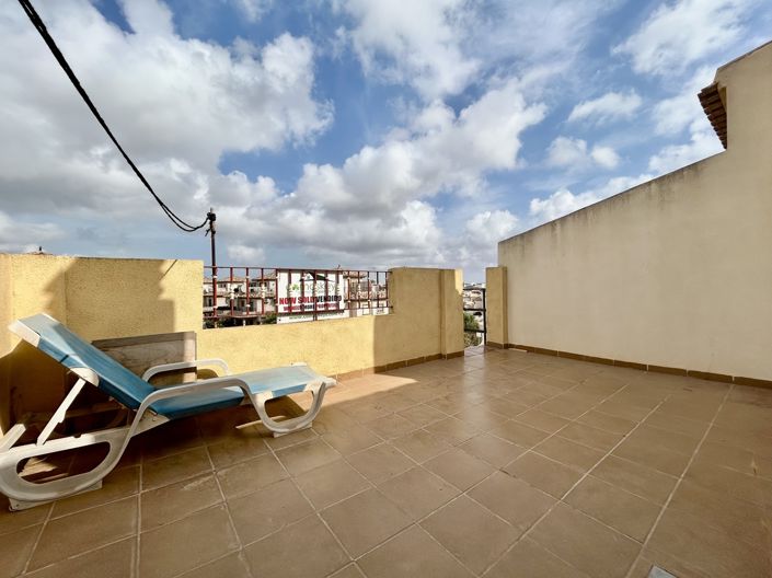 Image No.17-3 Bed Apartment for sale