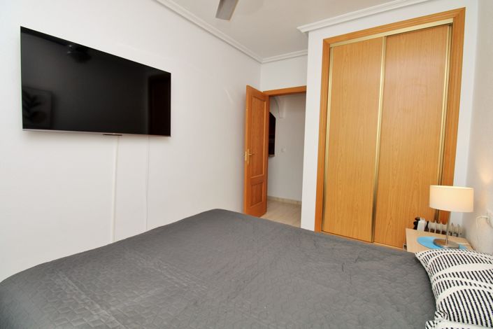 Image No.12-2 Bed Apartment for sale