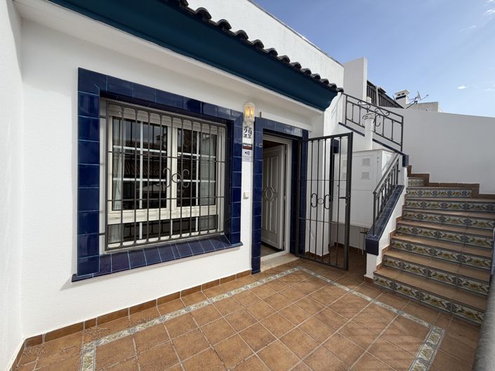 Image No.2-Bungalow de 2 chambres à vendre à Alicante