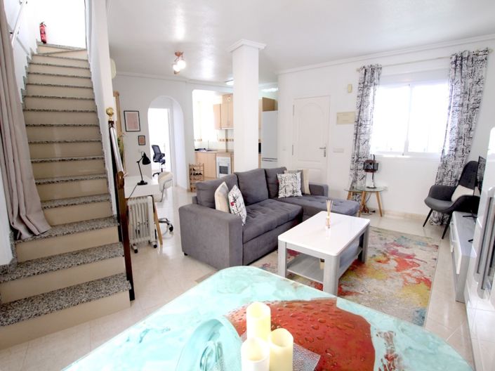 Image No.14-3 Bed Townhouse for sale