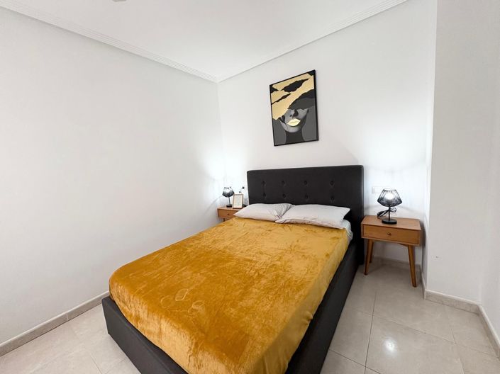 Image No.8-2 Bed Apartment for sale