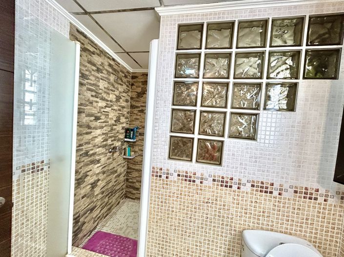 Image No.19-4 Bed Apartment for sale