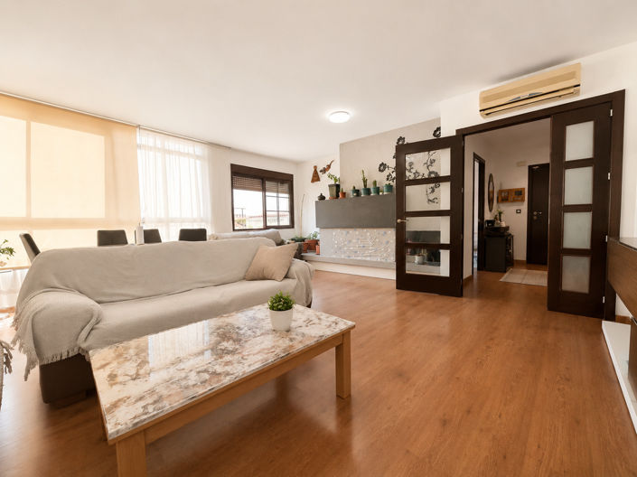 Image No.4-4 Bed Apartment for sale