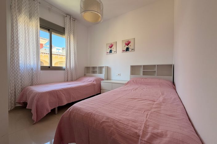 Image No.16-2 Bed Apartment for sale