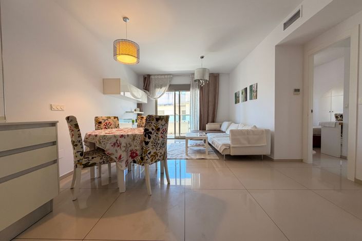 Image No.7-2 Bed Apartment for sale