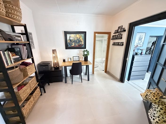 Image No.26-3 Bed Bungalow for sale