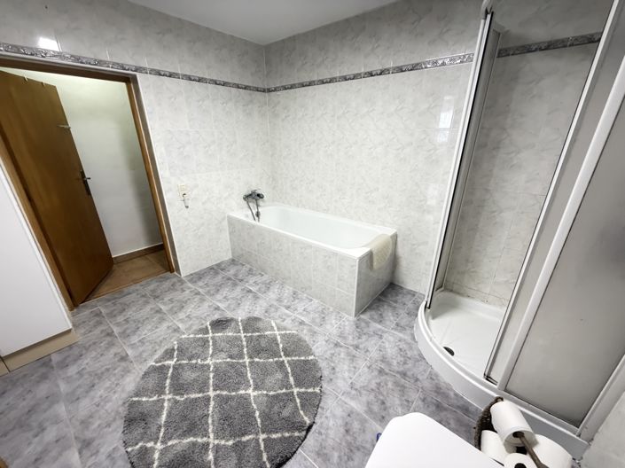 Image No.27-3 Bed Bungalow for sale