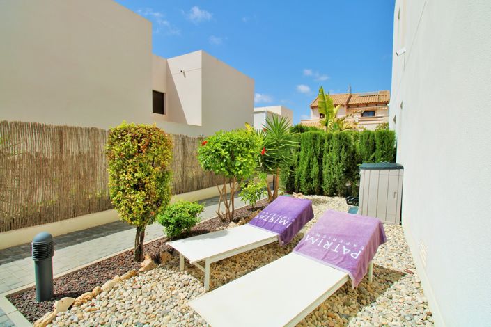 Image No.5-3 Bed Villa for sale