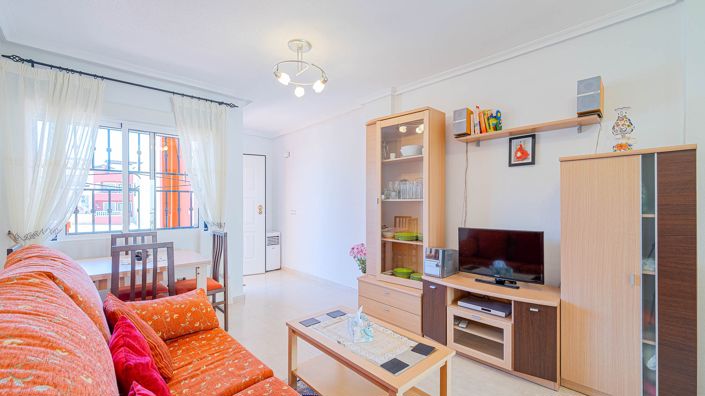 Image No.2-Appartement de 2 chambres à vendre à Los Altos
