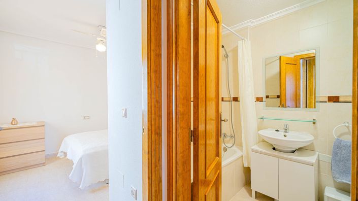 Image No.20-Appartement de 2 chambres à vendre à Los Altos