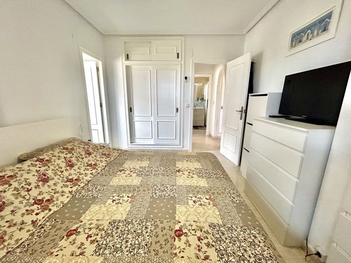 Image No.14-5 Bed Villa for sale