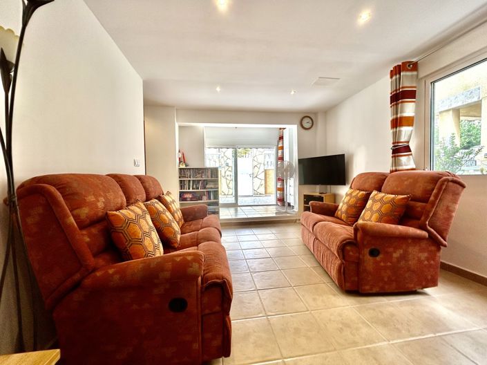 Image No.27-5 Bed Villa for sale