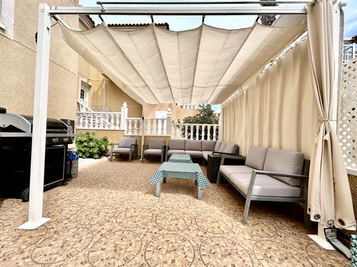 Image No.4-5 Bed Villa for sale