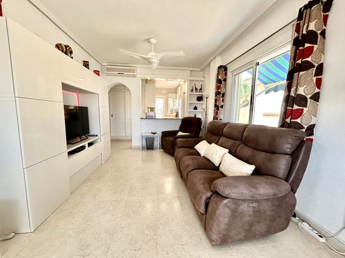 Image No.6-5 Bed Villa for sale