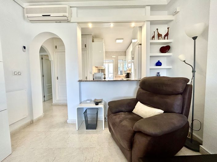 Image No.7-5 Bed Villa for sale