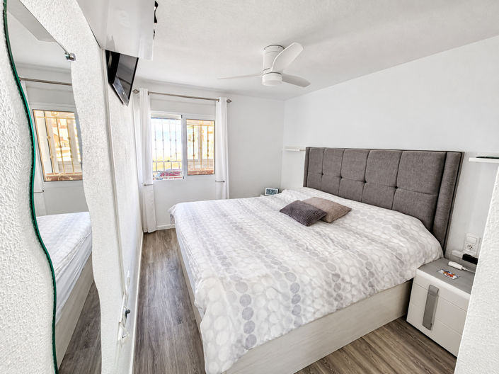 Image No.11-2 Bed Apartment for sale