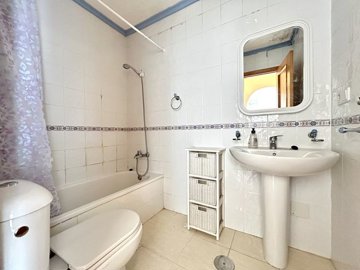 apartment-in-villamartin-13-large