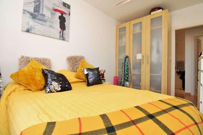 Image No.21-3 Bed Townhouse for sale