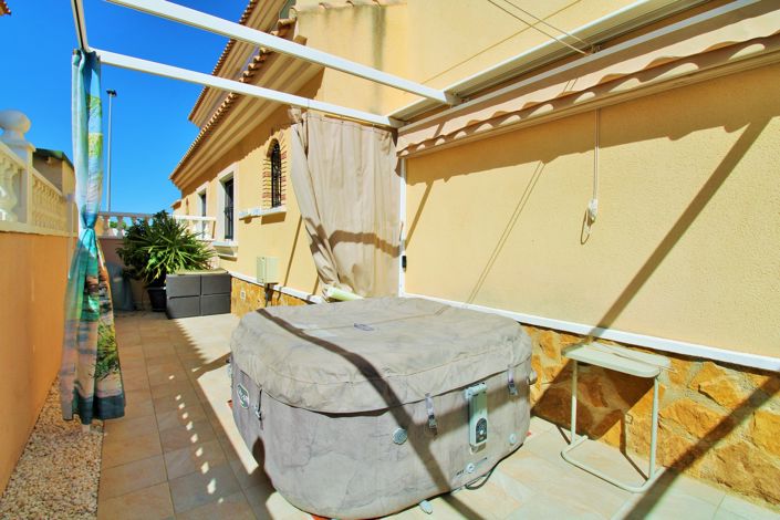 Image No.18-2 Bed Apartment for sale