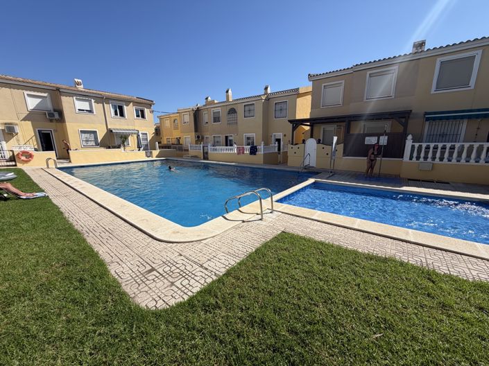 Image No.22-2 Bed Apartment for sale