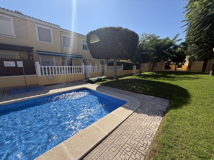 Image No.23-2 Bed Apartment for sale