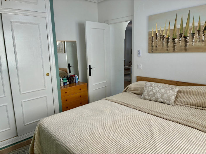 Image No.11-2 Bed Apartment for sale