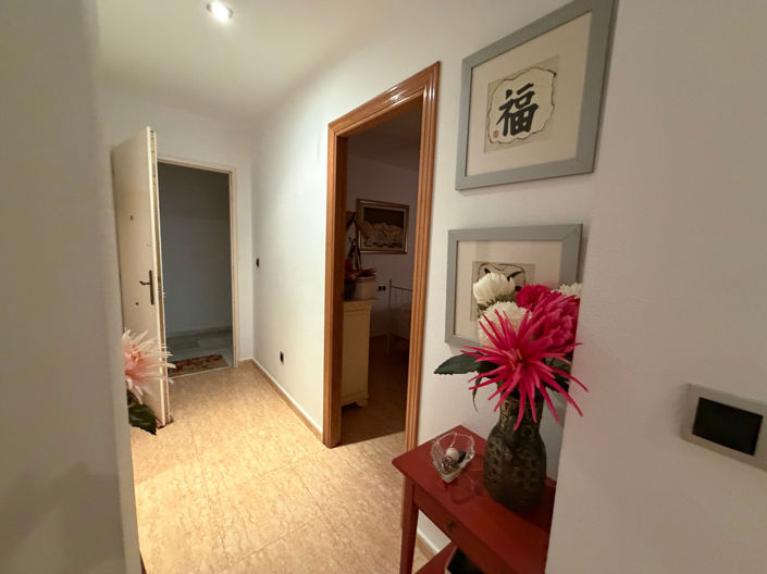 Image No.50-2 Bed Apartment for sale