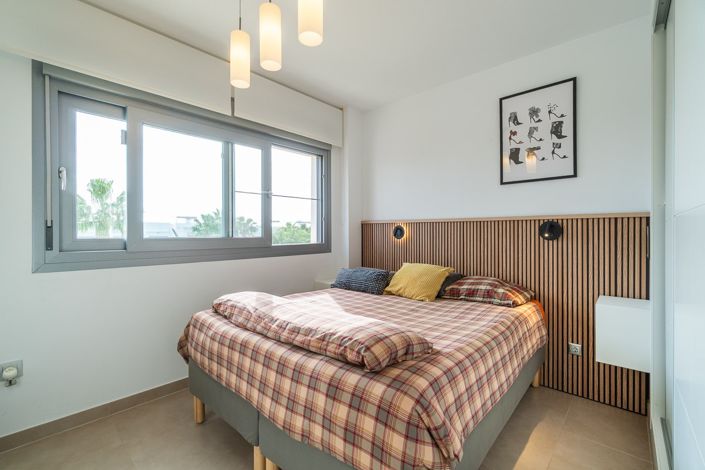 Image No.14-2 Bed Bungalow for sale