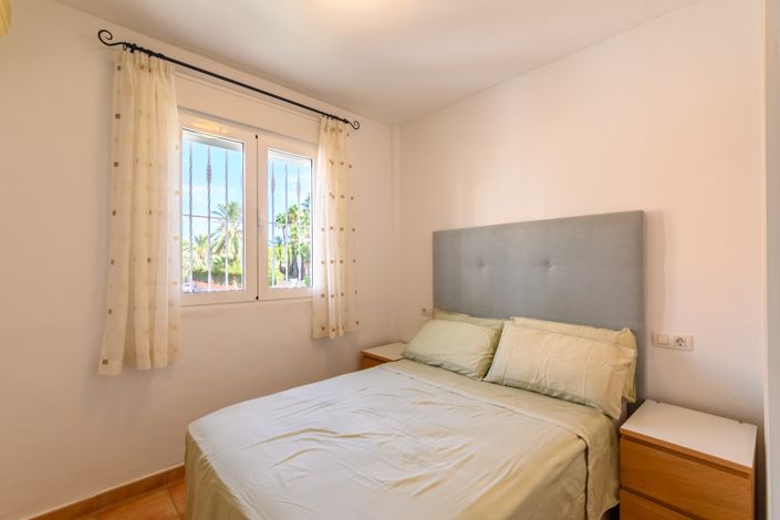 Image No.12-2 Bed Apartment for sale