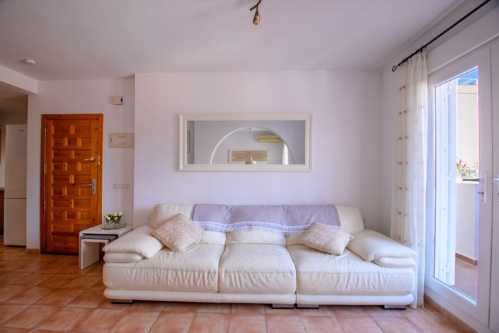 Image No.5-2 Bed Apartment for sale